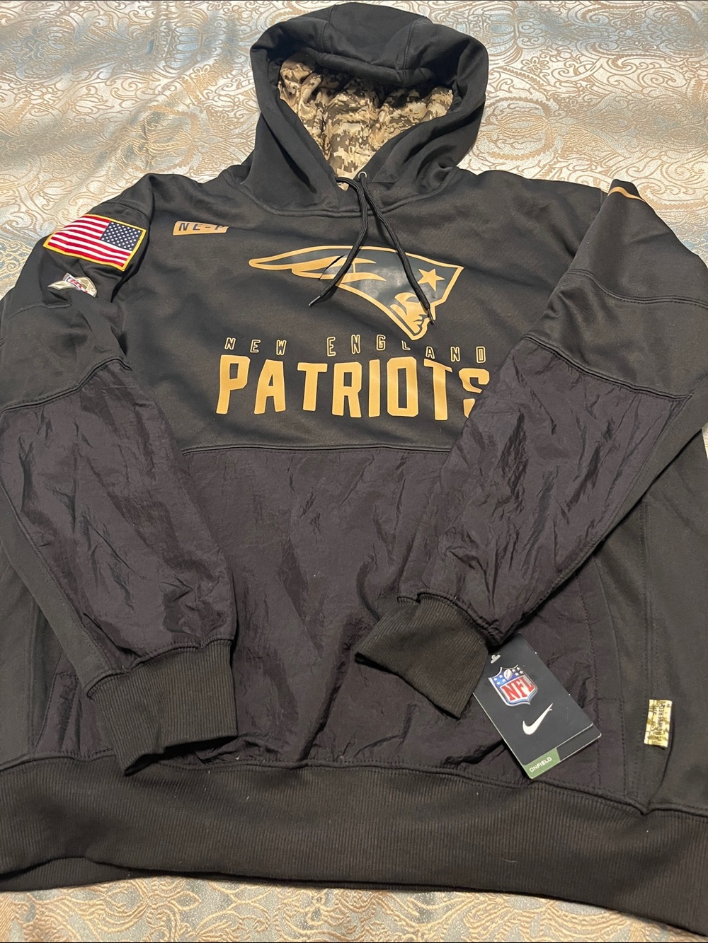 Nike New England Patriots Black & Gold Hoodie Sz XLL